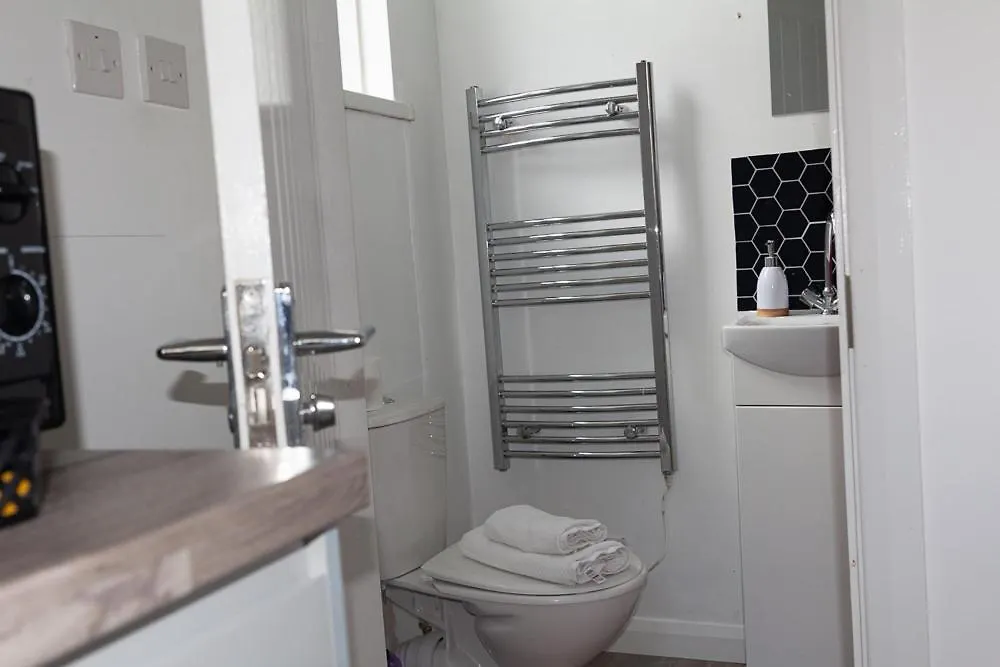 Vion Apartment - King Suites Aberdeen