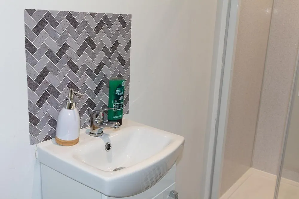 Vion Apartment - King Suites Aberdeen 0*,  United Kingdom