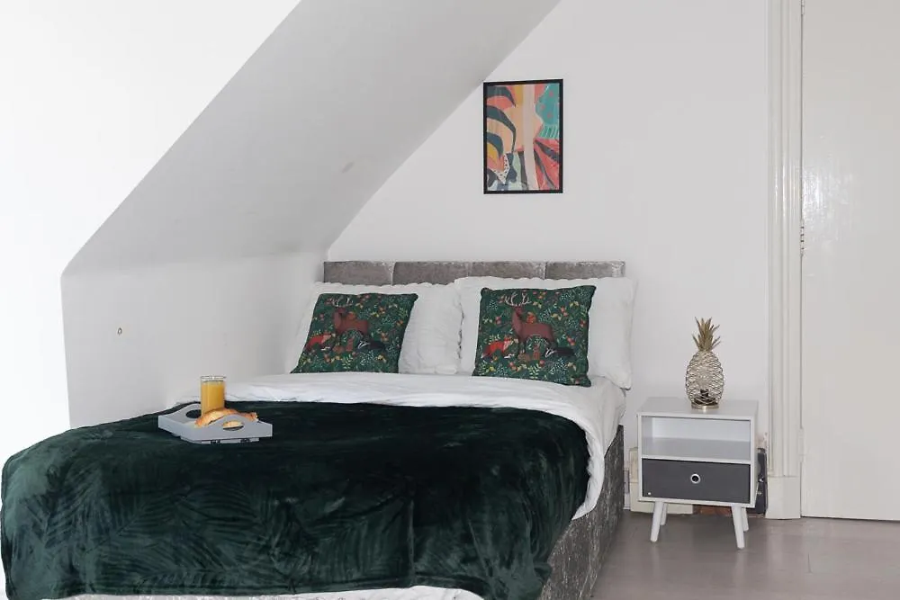 Vion Apartment - King Suites Aberdeen