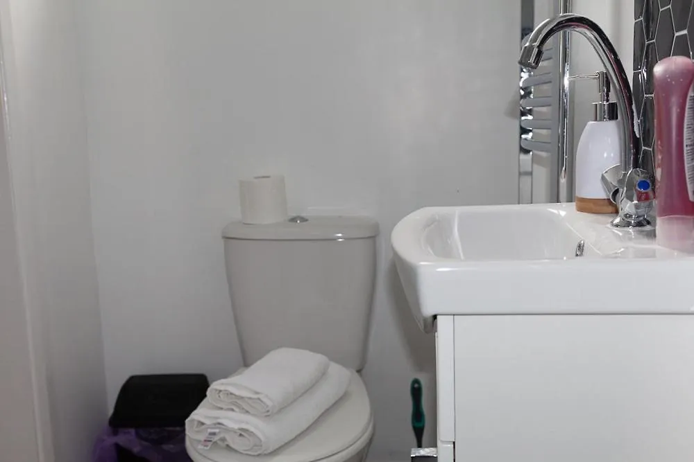 Vion Apartment - King Suites Aberdeen 0*,  Velká Británie