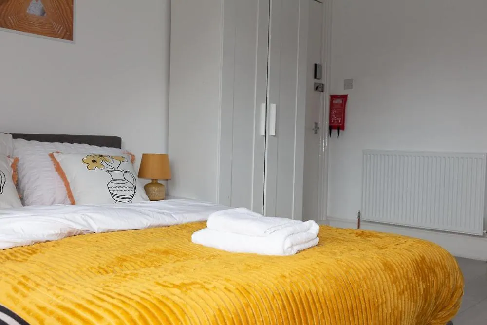 Vion Apartment - King Suites Aberdeen